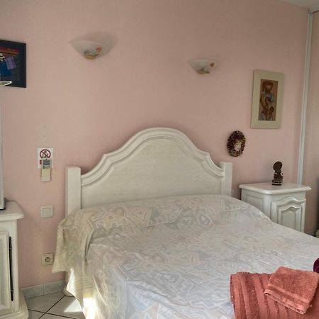 Chambres Table D'Hotes Carpe Diem Villeneuve-la-Rivière Kültér fotó